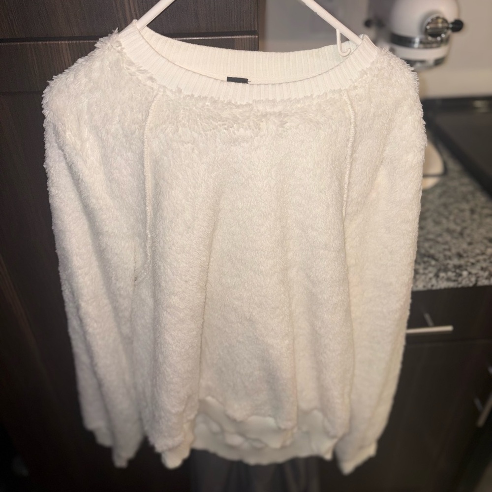 bobi Soft White Crew Neck Sweater